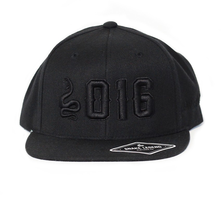 S016 snapback black snake legend